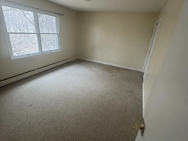 14 Kelley St — Photo 9