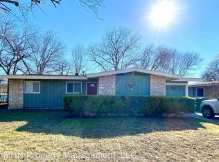 5134 Village Lawn, San Antonio, TX 78218