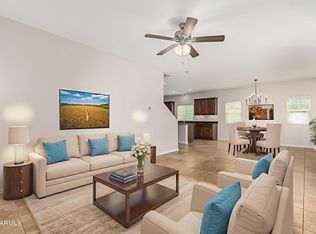 3951 E Cat Balue Dr, Phoenix, AZ 85050