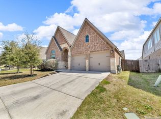 8846 Hideout Bnd, San Antonio, TX 78254