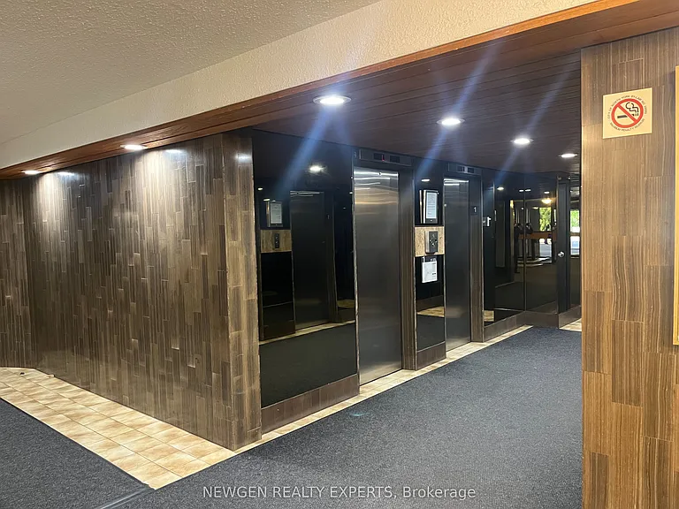 15 Vicora Linkway #604 — Photo 15
