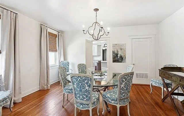 5 bed, 2.0 bath, 2600 sqft, $7,000 — Photo 4