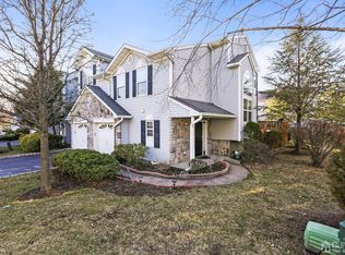 6 Rondell Ln, Laurence Harbor, NJ 08879