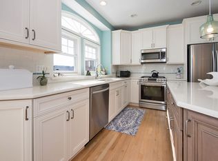 24 Windjammer Ln #12, Mount Arlington, NJ 07856