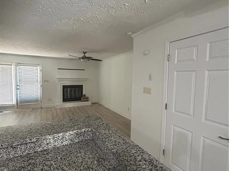 457 Lands End Rd — Photo 5