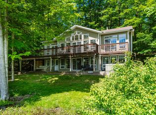 157 Farlain Lake Rd W, Tiny, ON L9M0B9