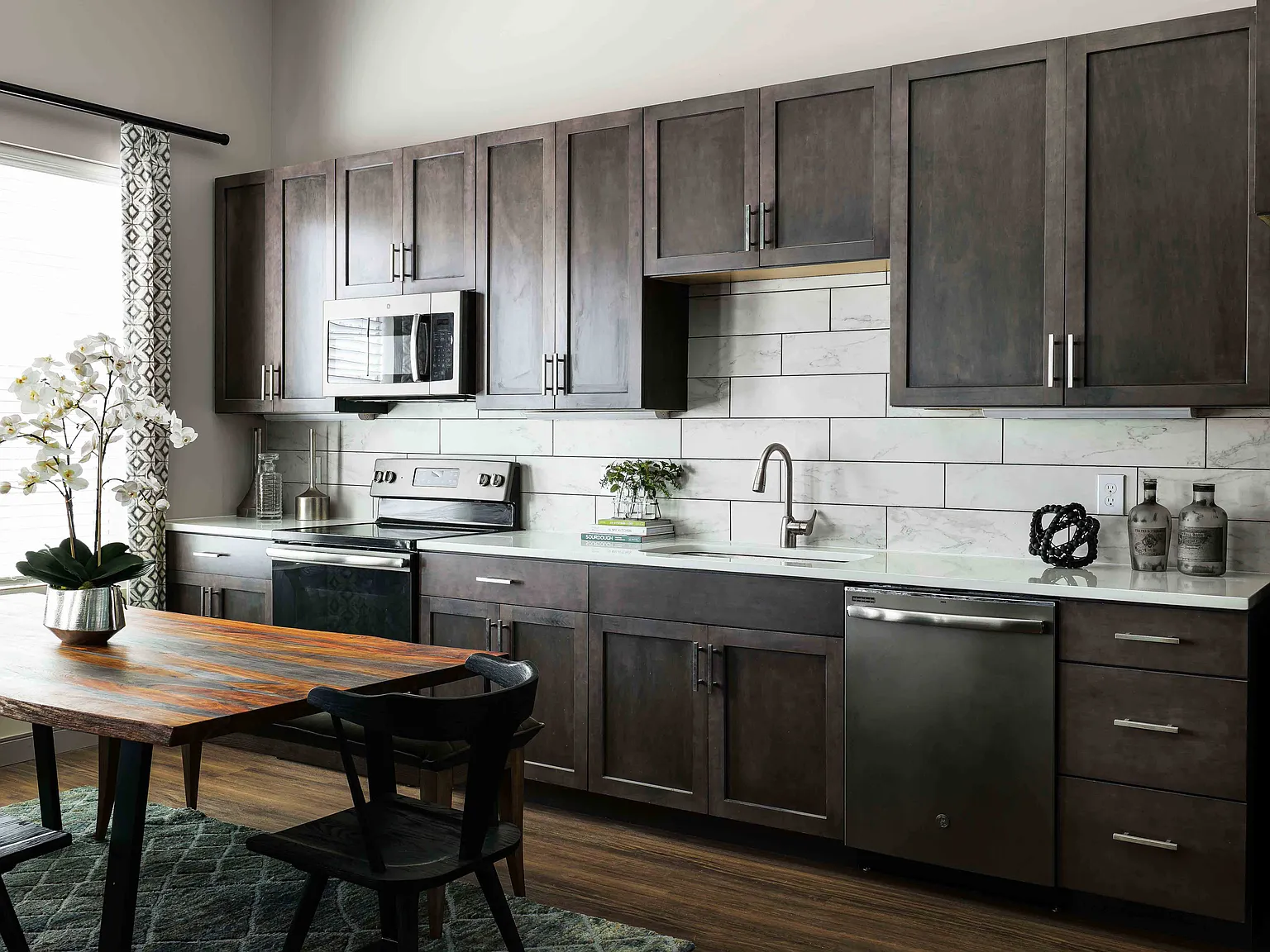 Upton Oxmoor Apartments — Photo 2