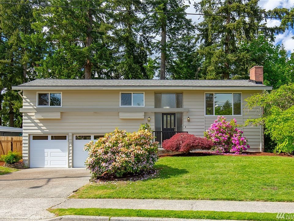 1st image of 16216 NE 19th Pl