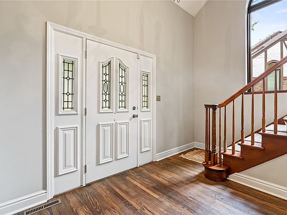 5th image of 1214 Sewickley Heights Dr
