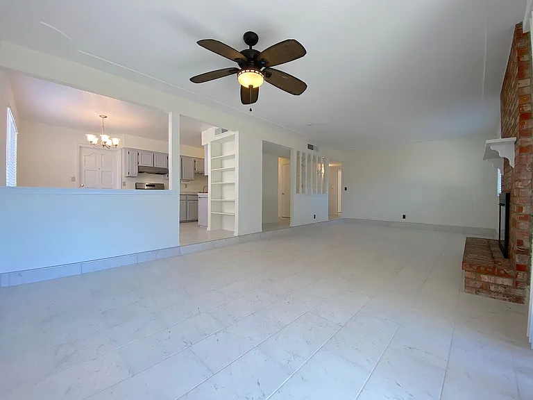 5012 Salem Dr — Photo 7