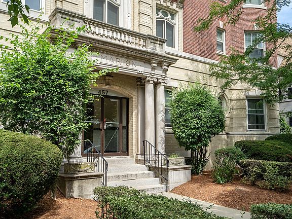 3rd image of 457 Washington St APT 2