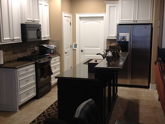 4th image of 1302 Chancery Ln