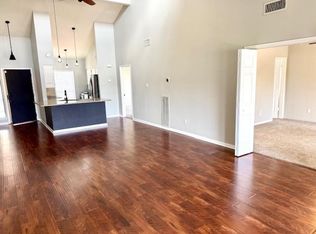 178 April Point Dr N, Montgomery, TX 77356