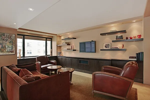 Sold by Corcoran | media 19