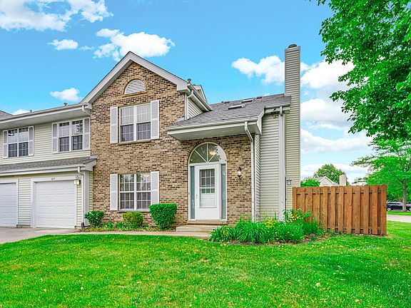 3rd image of 265 Yorkshire Ct