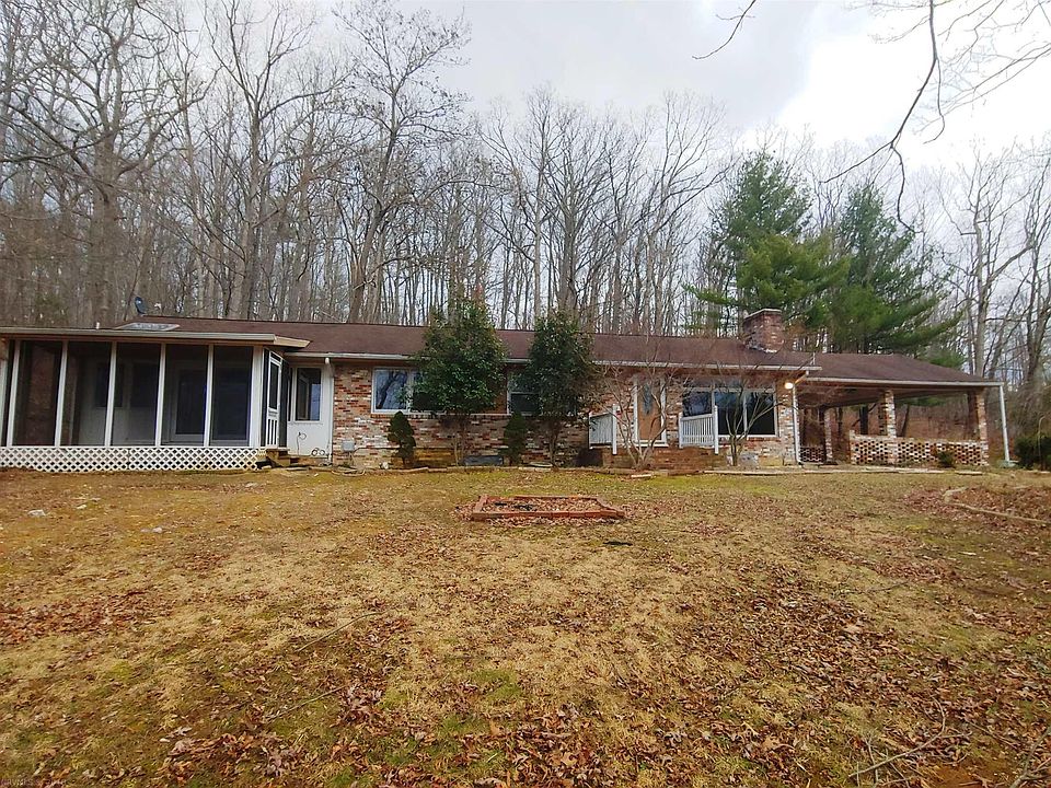 1st image of 735 White Pine Dr