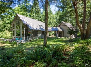 512 Rhododendron Dr, Quilcene, WA 98376
