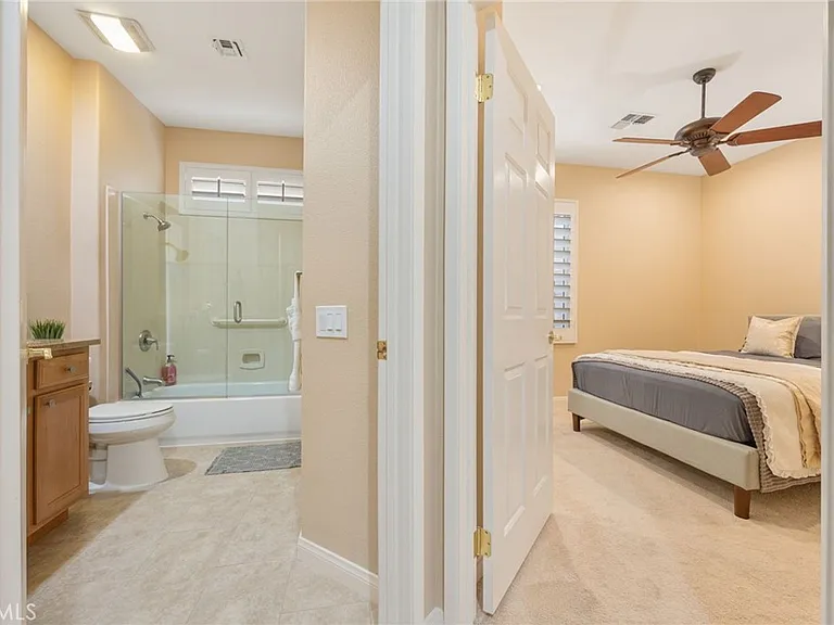 78688 Sunrise Canyon Ave — Photo 34