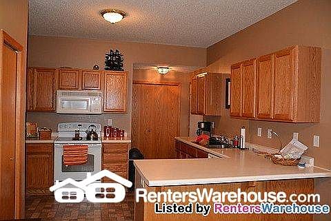 2nd image of 1204 Crystal Pl E