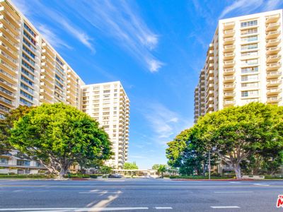 2170 Century Park E APT 1604, Los Angeles, CA, 90067