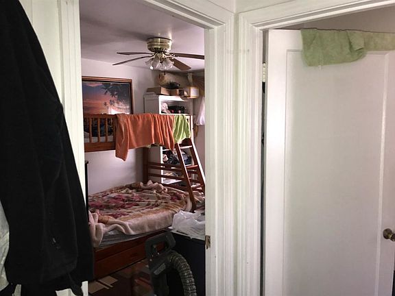 5th image of 5212 Gordon Dr