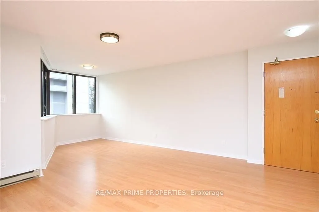 2 bed, $2,200 — Photo 4