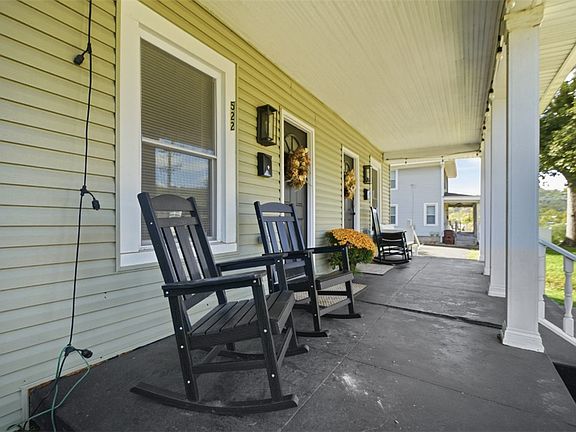 2nd image of 520-522 Main St