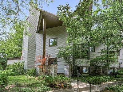 302 Selby Ave, Saint Paul, MN, 55102