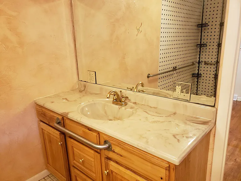 705 W Montclair St — Photo 14