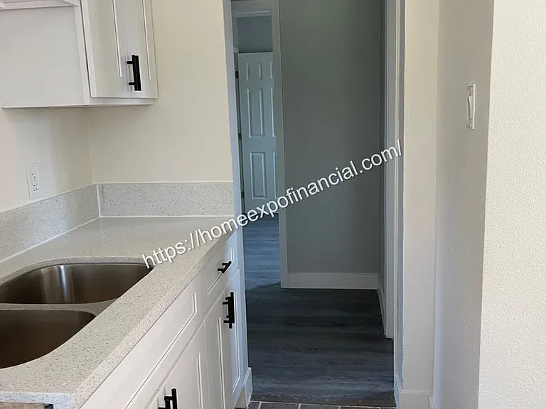 4250 N H St #A — Photo 4