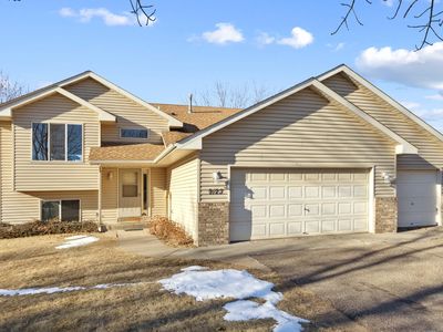 9123 Farmstead Ave, Monticello, MN, 55362