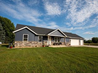 17062 Ridgeview Trl, Tippecanoe, IN 46570