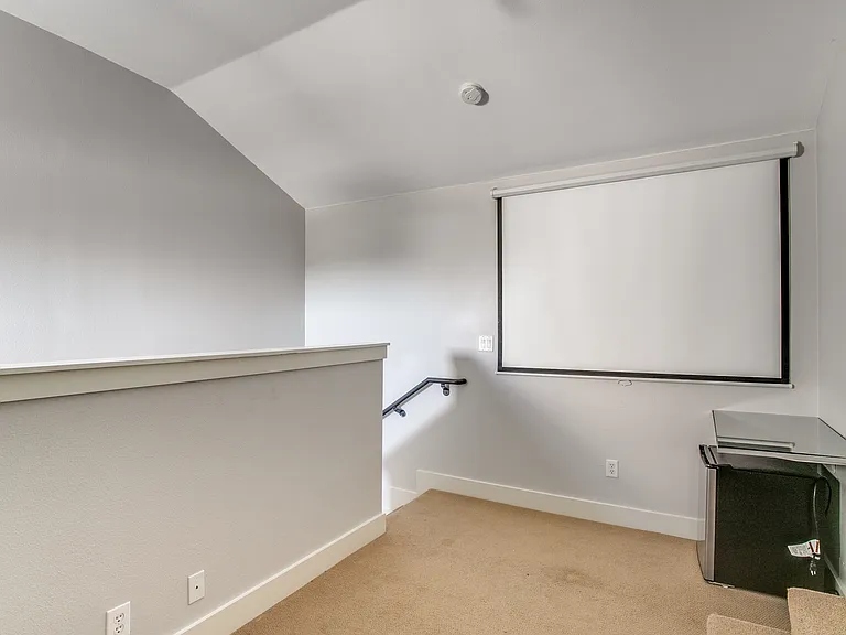 3824 Brown St #B — Photo 19