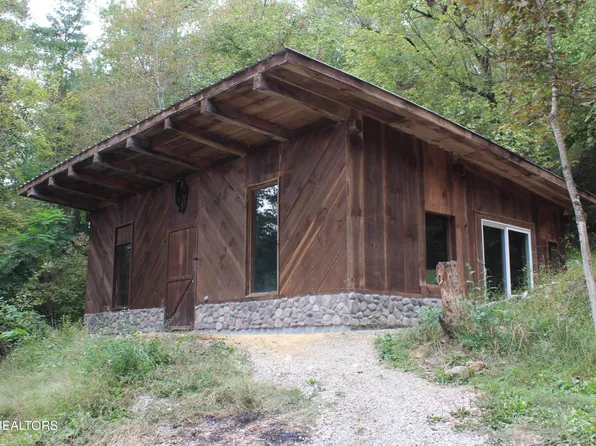 145 Mill Pond Hollow Rd, Maynardville, TN 37807