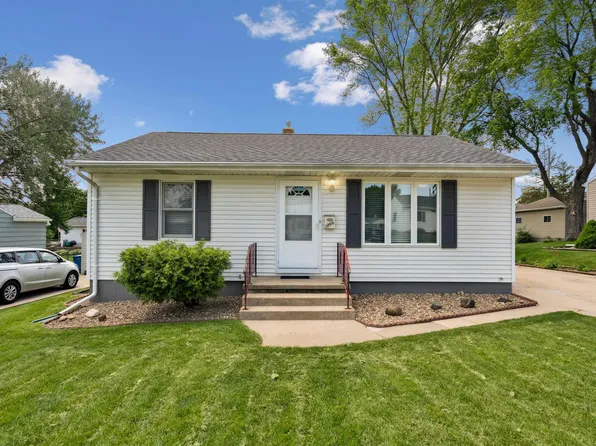 1532 Patton Ave, Waterloo, IA 50702