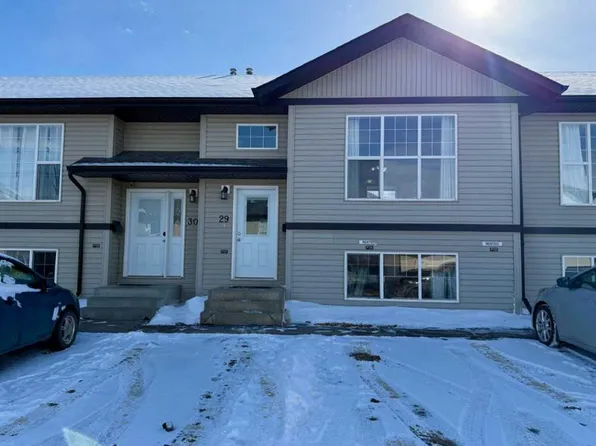 5302 N 47th St #29, Camrose, AB T4V 1K6