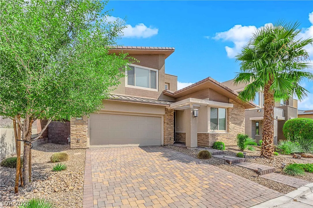 3 bed, 2.5 bath, 2564 sqft, $3,950 — Photo 3