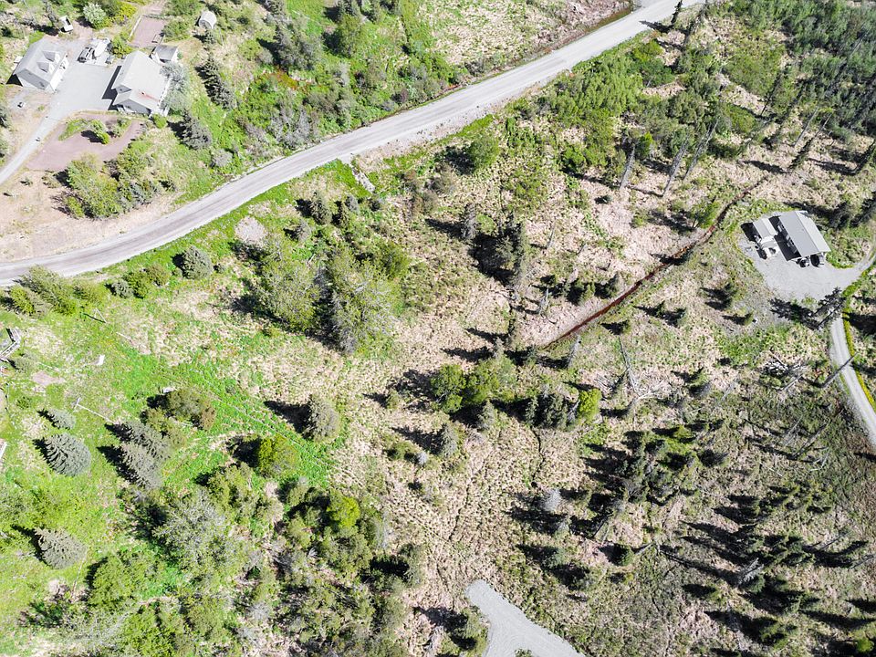 1st image of 66057 Bluff Dr