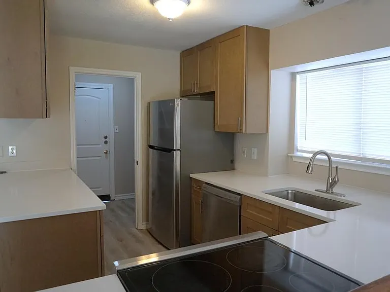 8470 Cascade Ridge Dr — Photo 11