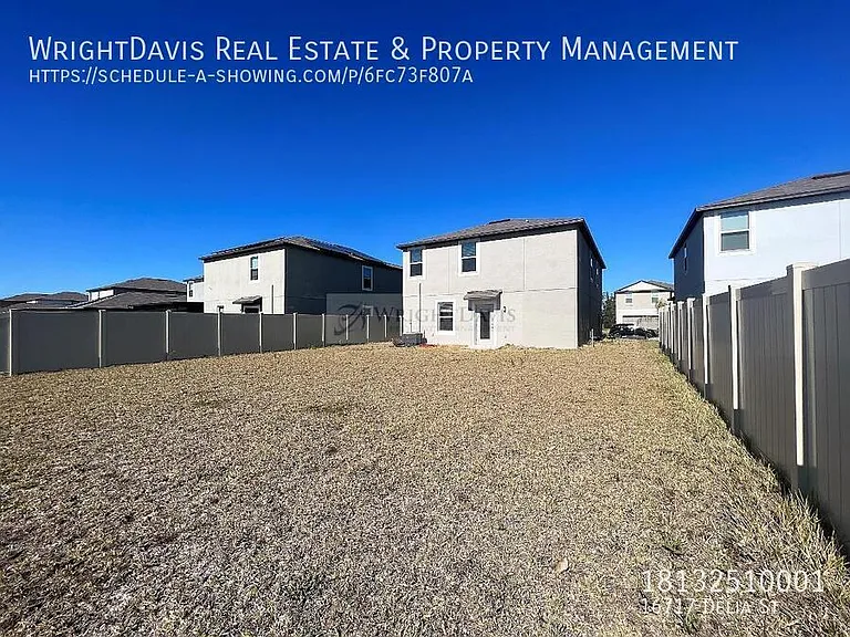 16717 Delia St — Photo 26