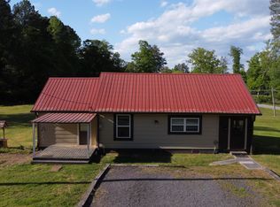 700 E Broomtown Rd, La Fayette, GA 30728