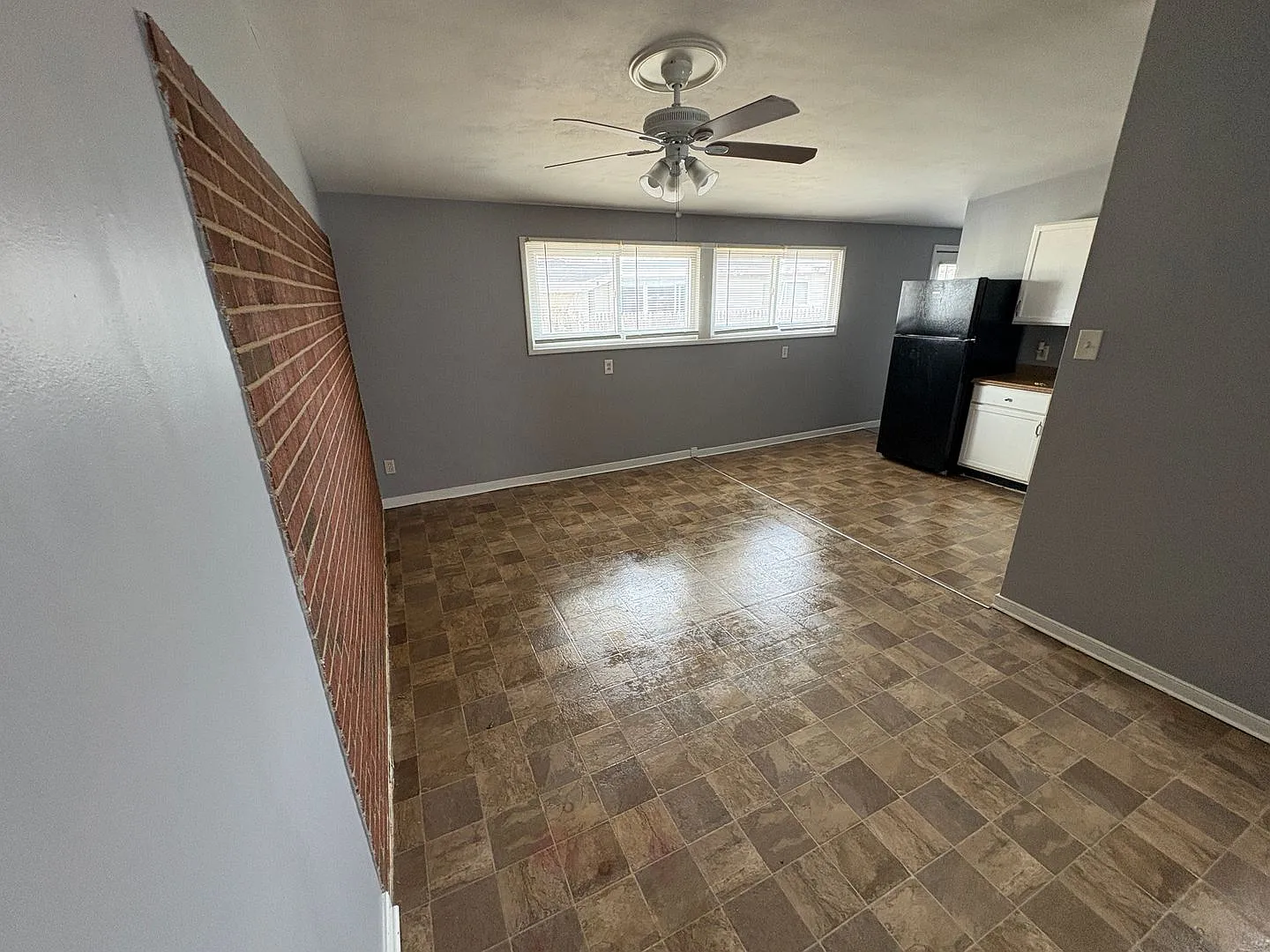 3 Bedroom, 2 Bath Home for Rent — Photo 4