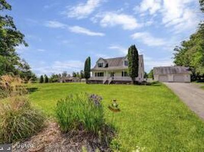 922 Meadowlark Dr, Moscow, PA, 18444