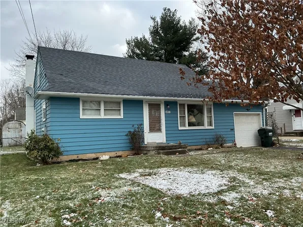 4871 15th St SW, Canton, OH 44710