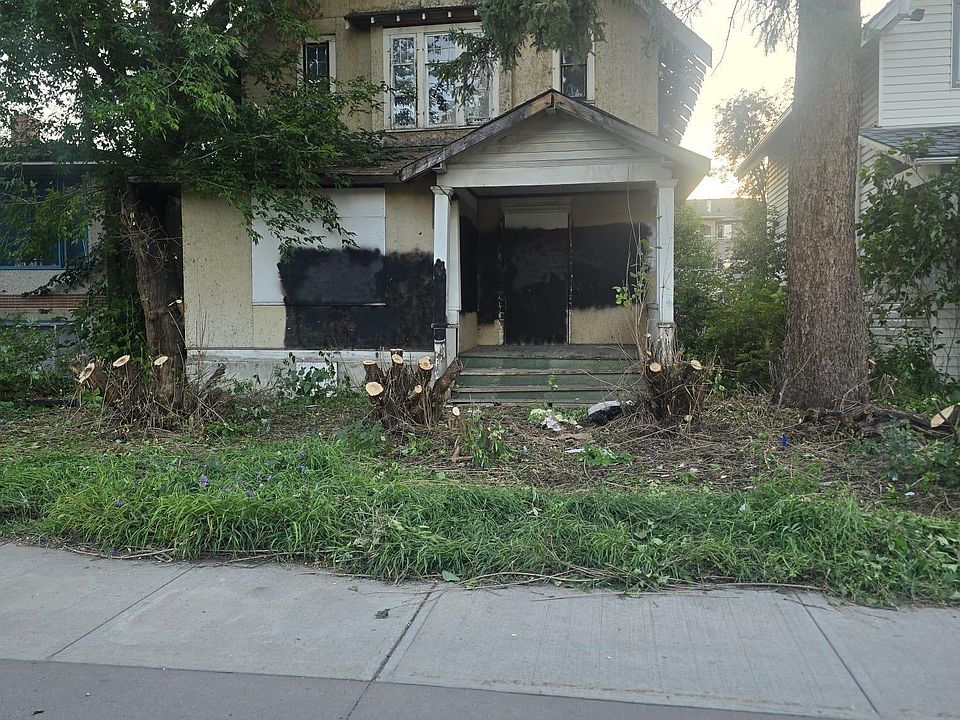 1st image of 8526 106th St NW