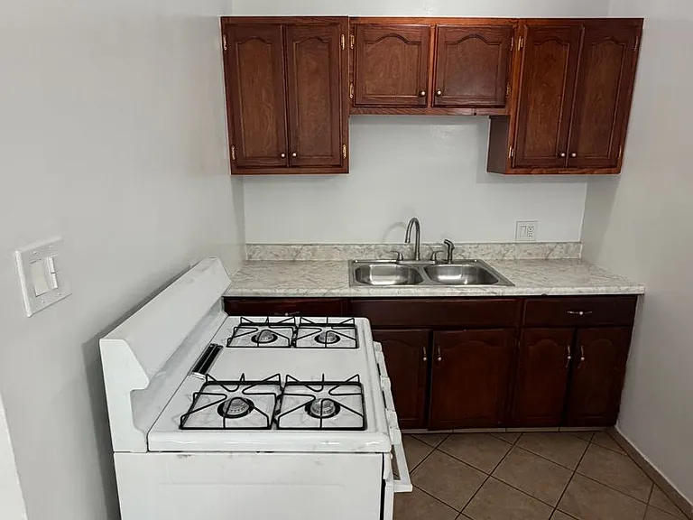 1518-40 E Artesia Blvd — Photo 28