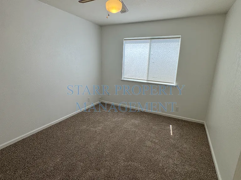 10086 River Falls Cir — Photo 15
