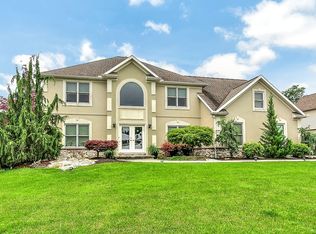 2308 Forest Ln, Harrisburg, PA 17112