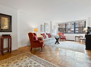 420 E 51st St APT 8B, Manhattan, NY