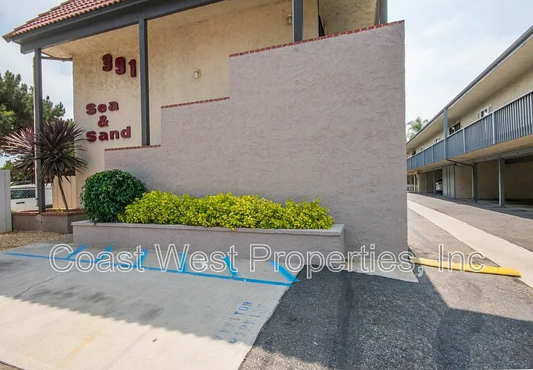381 Oak Ave #5 — Photo 18